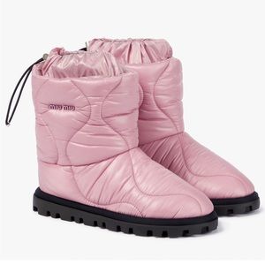 Miu Miu pink snow boots